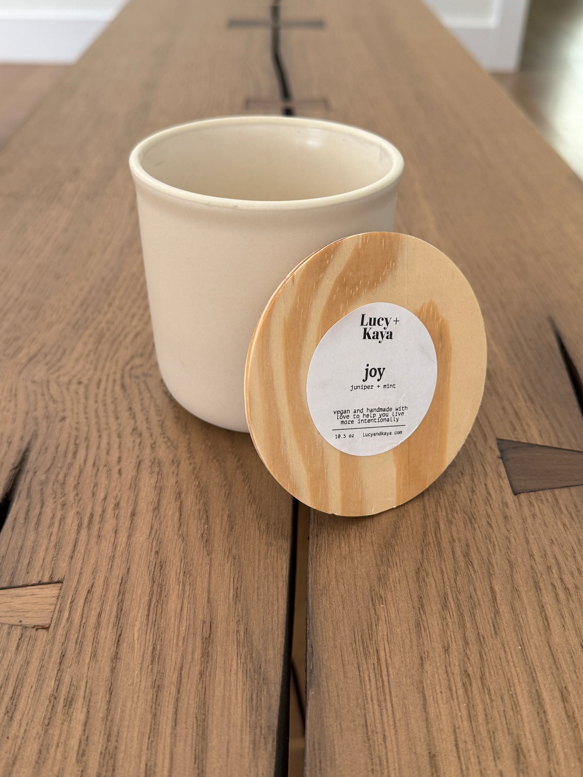 Ceramic Vessel 10.5 oz Candles